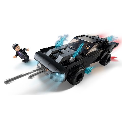Конструктор LEGO DC Бэтмобиль: погоня за Пингвином (76181) Превью 4